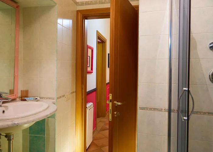 Apartment Trasteverehome - Elegant Near Navona Square *