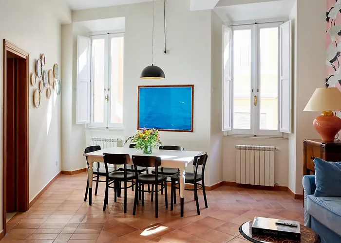 Trasteverehome - Elegant Near Navona Square Apartment Rom